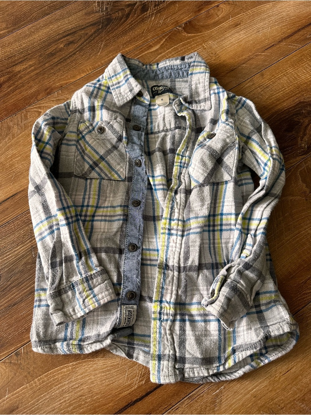 Oshkosh size 6 flannel button down shirt